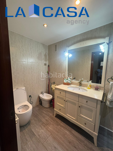 Foto 7631c670-7718-41bb-a2cb-f8ae8c11f839. Etagenwohnung mit heizung in Burtzeña Barakaldo