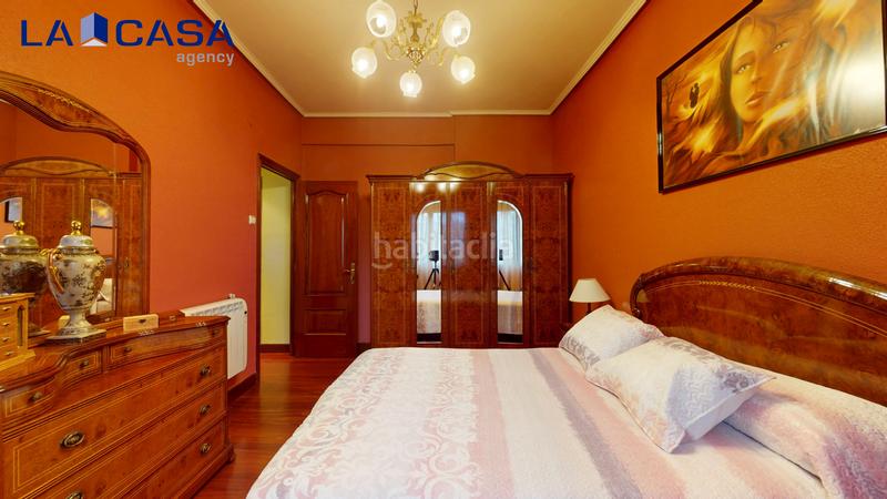 Foto b02a8d9c-62ec-47cc-9593-a46475437d13. Pis a Zorrotza Bilbao