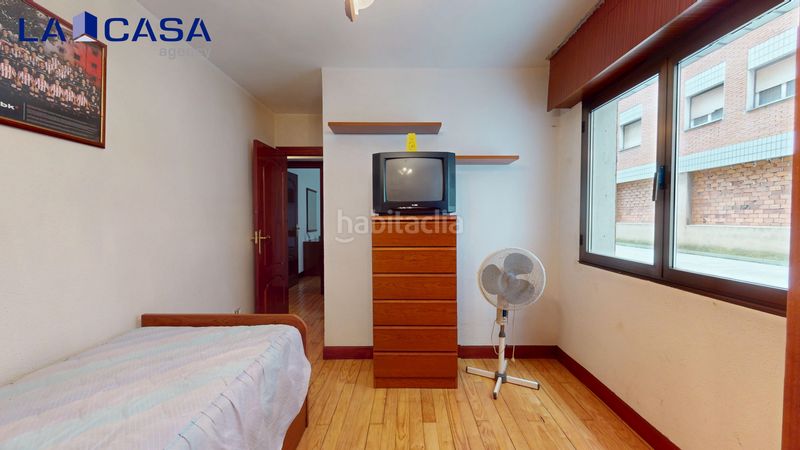 Foto a7a03cd7-c25e-42ce-a475-e8eb0ac96344. Pis a Erandio
