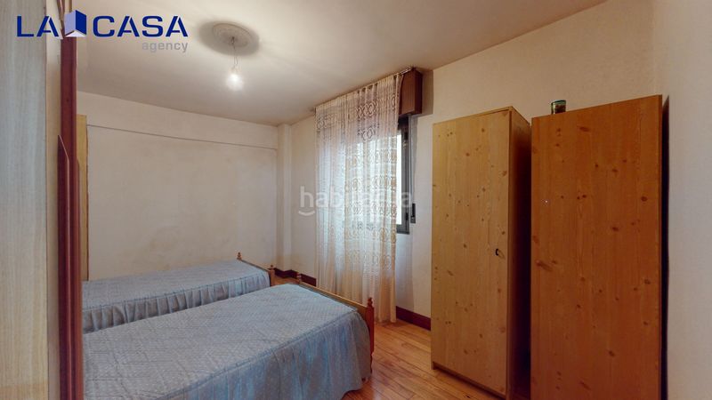 Foto c01ac7a9-4e35-4df5-ba0a-5bd75b155cc3. Pis a Erandio