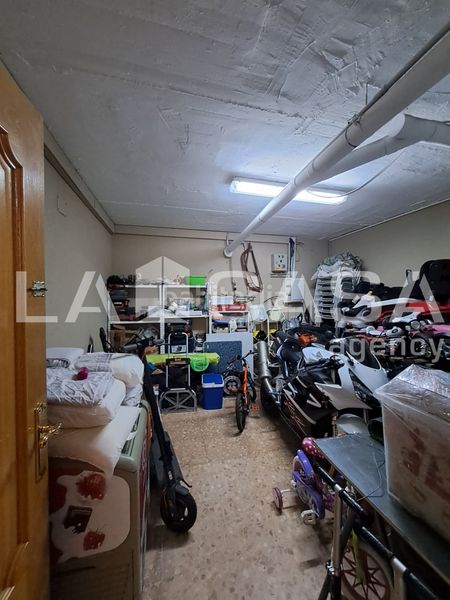 Foto b5512065-317d-4632-b316-8620e8f55429. Xalet amb piscina a Can Parellada Terrassa
