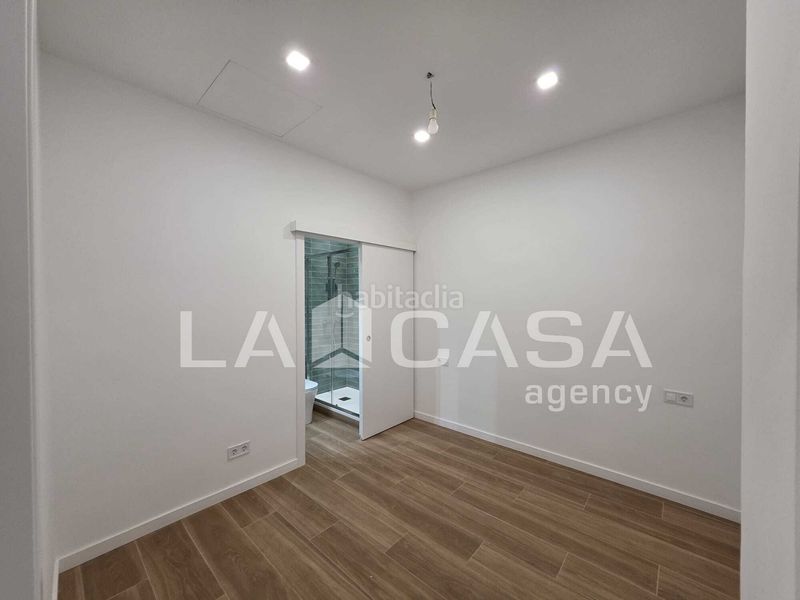 Foto 4d1a24c6-9e7d-4da4-ba48-56208274c473. Local comercial a Sant Martí de Provençals Barcelona