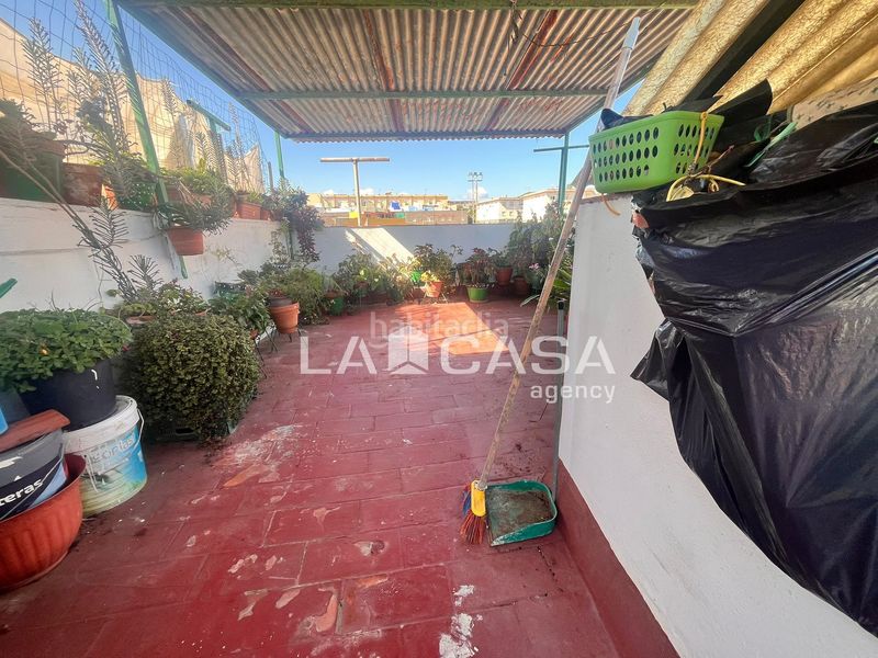 Foto dd0858e1-925d-444b-95be-cbafcf092fc6. Casa amb aparcament a Pescadores - Saladillo Algeciras