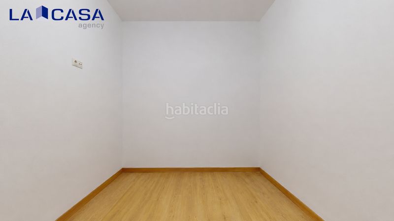 Foto 2ef6ae6a-4ab1-424a-8b47-cbc90b1a1922. Planta baixa amb calefacció a Solokoetxe Bilbao