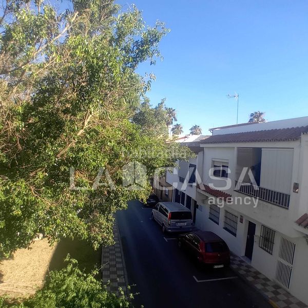Foto 51101b88-5281-4027-8333-c03b1693799e. Casa amb aparcament a Barrios (Los)