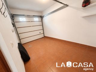 Haus in Centro - Doña Mercedes. Casa de 102 m con 2 dormitorios y garaje en dos hermanas