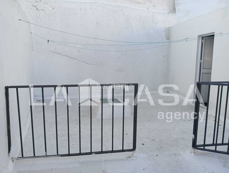Foto 779237e6-1fe1-4bed-9ffe-c7101f83d5fb. Planta baixa a Casco Antiguo Algeciras