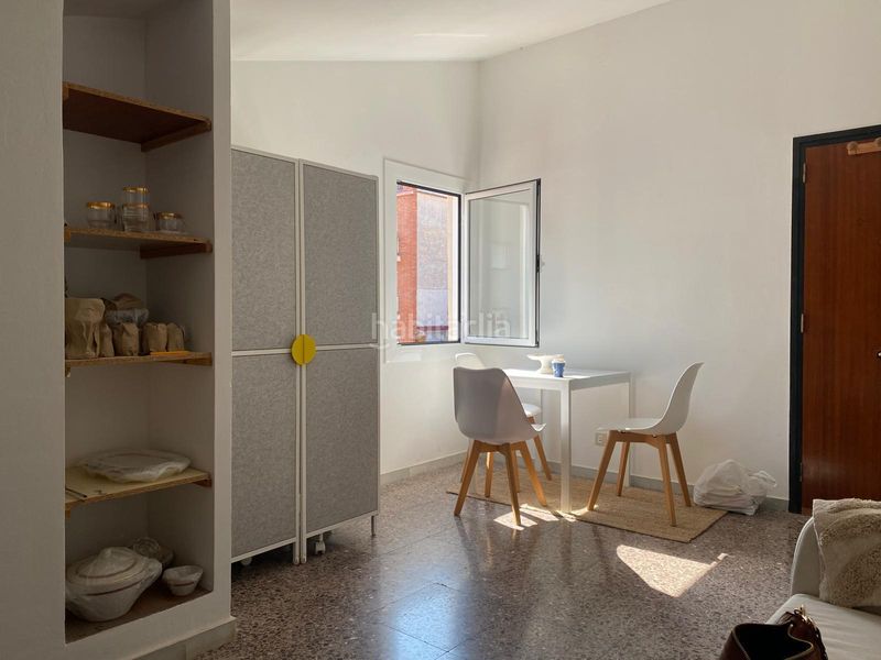 Foto 69381faf-6dbd-4ea2-937c-5d545c2df73a. Loft a Sants Barcelona