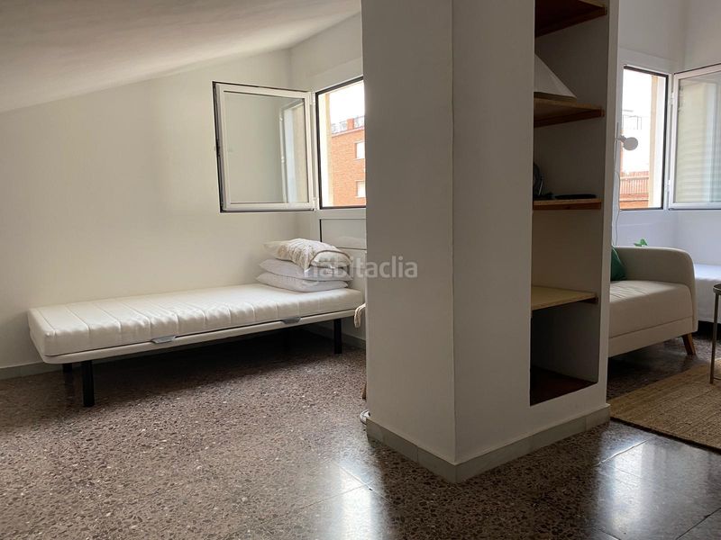 Foto 8b9e8ba6-e299-4f9b-ac59-a900b4f30d38. Loft a Sants Barcelona