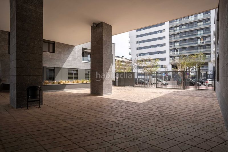 Foto 0b1a5258-a3f3-41c2-82f1-5b1c32619ee2. Pis amb calefacció piscina a Gorg Badalona