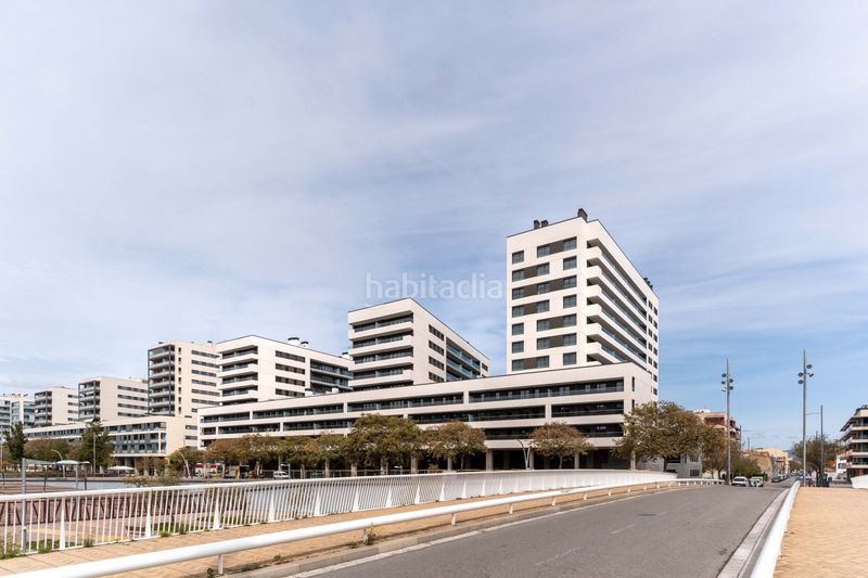 Foto 5d8a9205-964e-4474-b23f-e88a66f02415. Pis amb calefacció piscina a Gorg Badalona