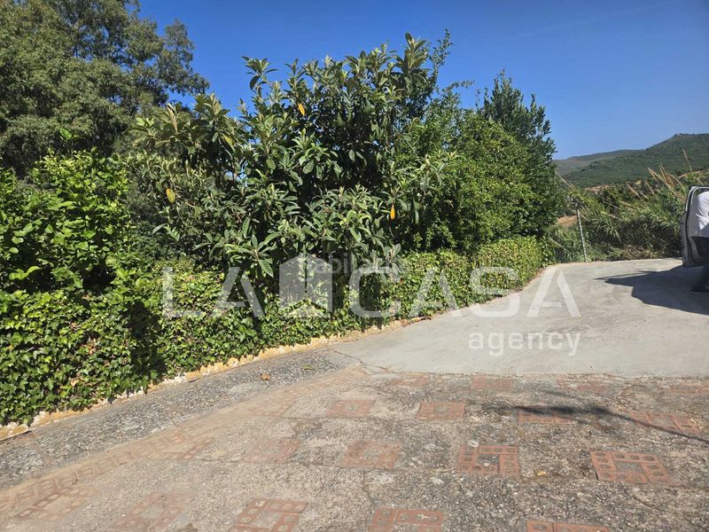 Foto 051097df-b1c4-48ae-8ce7-2d123d9e3ef8. Casa amb aparcament a La Granja - La Colina - Los Pastores Algeciras