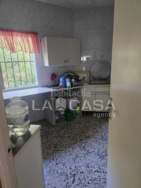 Foto 0b27e687-50c2-48f6-8610-b9a32a113af5. Casa amb aparcament a La Granja - La Colina - Los Pastores Algeciras