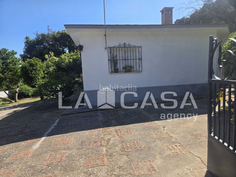 Foto 163ae6af-47b6-4c56-968c-df83040d113d. Casa amb aparcament a La Granja - La Colina - Los Pastores Algeciras
