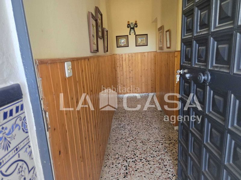 Foto 5901daf5-b3e1-4f7c-a603-a5abc27cae3b. Casa amb aparcament a La Granja - La Colina - Los Pastores Algeciras