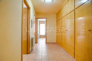 Etagenwohnung in Sant Antoni de Vilamajor. Casa pareada de 230 m con 3 dormitorios y terraza en sant antoni