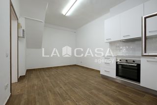 Ufficio in Guinardó. Oficina de 55 m con exterior en girasol, barcelona