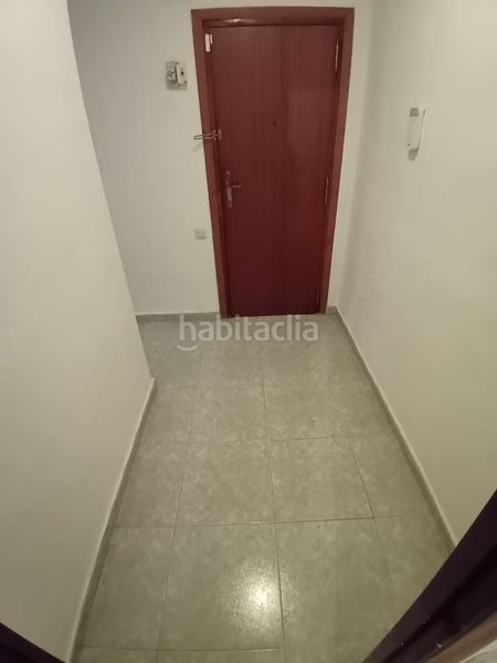 Foto 55313c44-896b-4571-ab44-2789bdb6b253. Pis a Ciutat Jardí Valencia