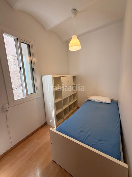 Foto 1429e8ad-0ee2-4e91-9764-448927aecfa1. Pis a Sants Barcelona