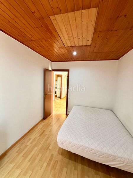 Foto 6d9e4a86-f619-4974-a9e7-caddcf4e6c5c. Pis a Sants Barcelona