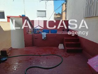 Haus in Pescadores - Saladillo. Casa de 68 m con 2 dormitorios y terraza en algeciras
