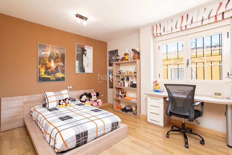 Foto 1ce8dd12-dfb9-4fcf-a715-e924391dcabd. Chalet mit kamin parking pool in Valle del Sol Mutxamel