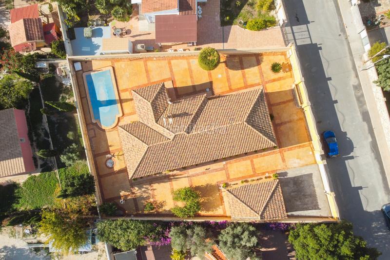 Foto 9efb705e-1aff-4864-b1f2-35217d5e69bd. Chalet mit kamin parking pool in Valle del Sol Mutxamel