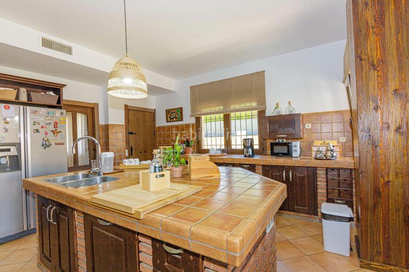 Foto ff8cb020-05a4-41dd-88d5-55f4e302815f. Xalet amb calefacció aparcament piscina a Manantiales - Lagar - Cortijo Alhaurín de la Torre