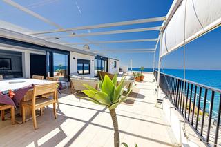 Ático en Torremuelle. Ático en 1 línea de playa con terraza de 144m y vistas panorámic Ático en Torremuelle. Ático en 1 línea de playa con terraza de 144m y vistas panorámic