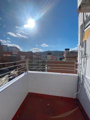 Dachwohnung  Carrer de plutó. Ático con terraza y 2 habitaciones