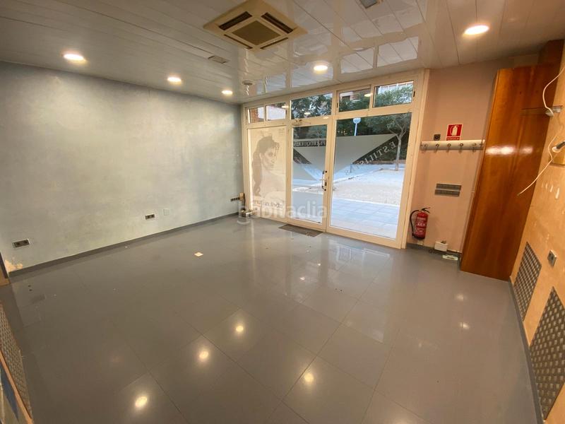 Foto d9e45bc9-4e73-4fe8-9453-87cb7203b7d7. Lloguer local comercial a Vall d´Hebron Barcelona