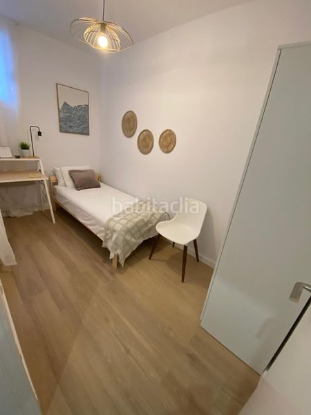 Foto 63bf0f44-89f3-4e17-8fa8-c4ea21d1beae. Pis a Barri de les Corts Barcelona