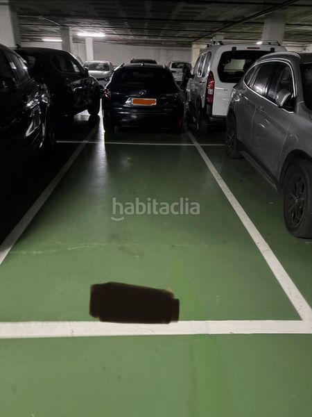 Foto df829965-4a46-4d9e-ac02-0a3d3ebc1799. Aparcament cotxe a Vall d´Hebron Barcelona