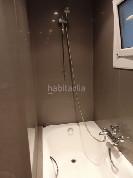 Foto 4c654a45-4929-4231-a567-e2dce7aeb857. Pis a La Teixonera Barcelona