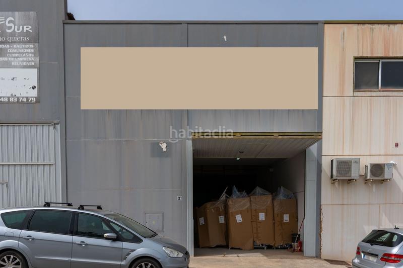 Foto 5b8625f1-9c01-4fd5-8b58-eb94debb33e8. Local comercial en Coín