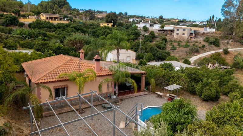 Foto 10df1680-6d46-4f93-a8a9-f13b2d5d1237. Masía en Coín