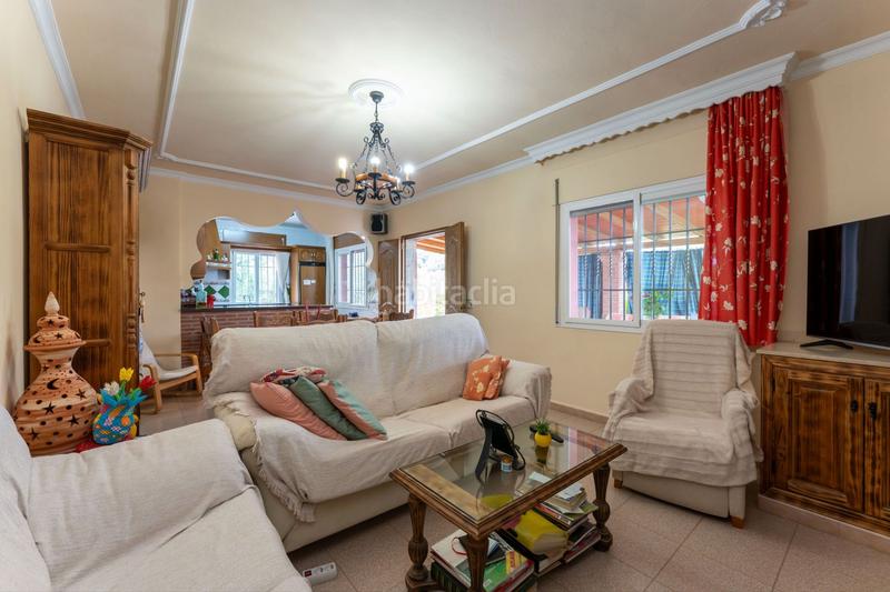 Foto 350f69df-e257-48e2-bf4b-6a65cfbfc797. Masía en Coín