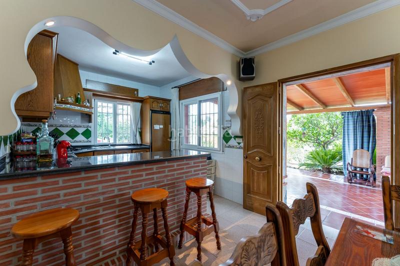 Foto f58c95d8-cdd6-4949-b562-5b4c229eed47. Masía en Coín