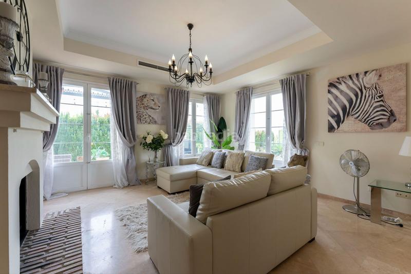 Foto 7b6e927c-6846-4f88-a29b-c480977dd6b0. Casa amb piscina a Mijas pueblo Mijas