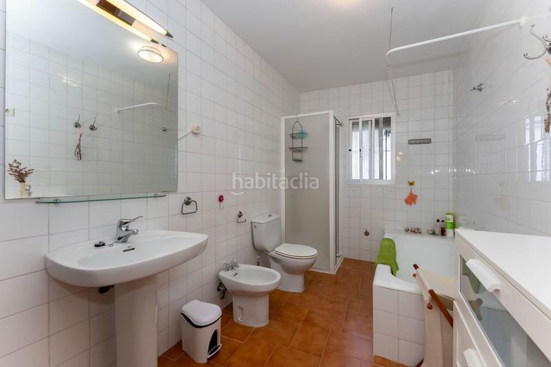 Foto 1bcb1f5d-ab53-497f-8a70-c8f304f49778. Casale con parcheggio piscina in Centro Alhaurín el Grande