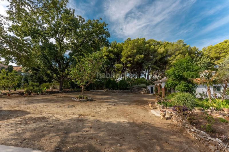 Foto 8a7efe74-f1c9-480f-9f81-19c4c0fb04df. Country house with parking pool in Centro Alhaurín el Grande