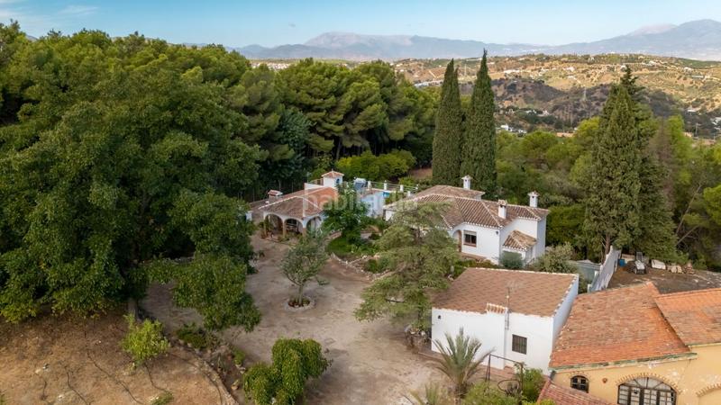 Foto dc66ff7f-3ac8-4f97-8671-c906051ed9f2. Country house with parking pool in Centro Alhaurín el Grande