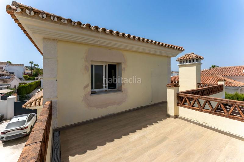 Foto f3d3f1cc-bcd1-4b8c-ab8a-880ca60fa395. Casa con piscina in Coín