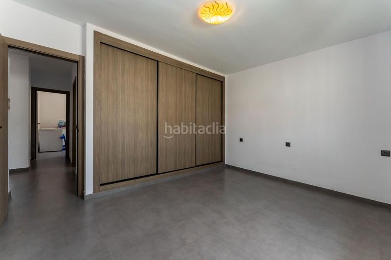 Foto fc524610-f4a2-40bb-8e35-ce24a440e0f5. Casa con piscina in Coín