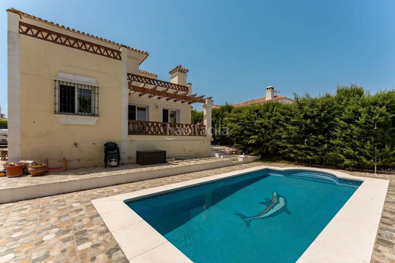 Foto c55ca240-67c5-4996-a44d-476e5d34b6a6. Maison avec piscine dans Coín