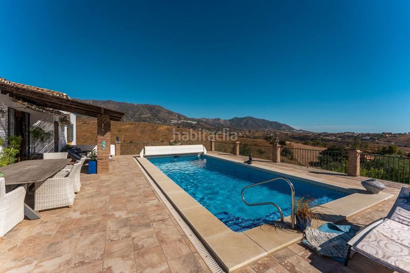 Foto f6c32916-1b1f-4eae-af16-8cda133a5455. Casale con parcheggio piscina in Mijas golf Mijas