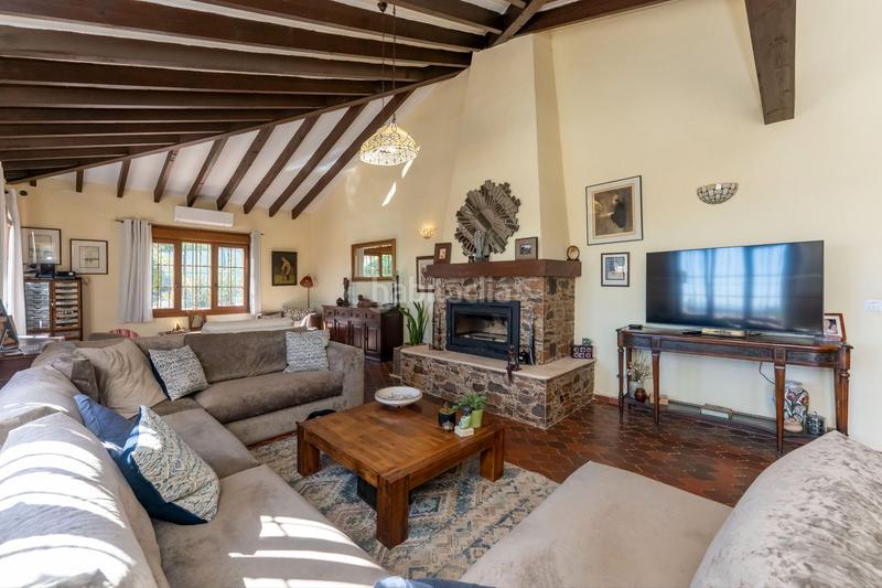 Foto f295f947-3091-4720-bed1-7654bd2227f3. Masia amb aparcament piscina a Mijas golf Mijas