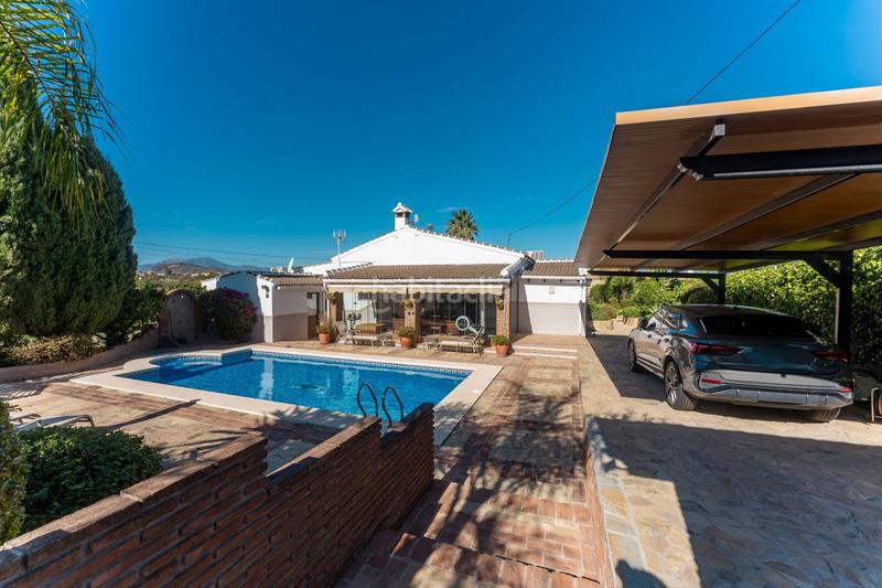 Foto fe2293d9-2ffe-471d-8a92-6a995c5a010a. Casale con parcheggio piscina in Centro Alhaurín el Grande