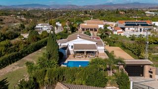 Country house in Centro