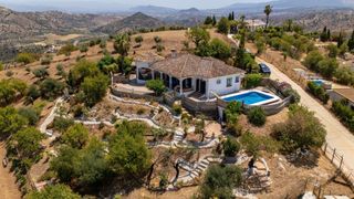 Masia en Guaro